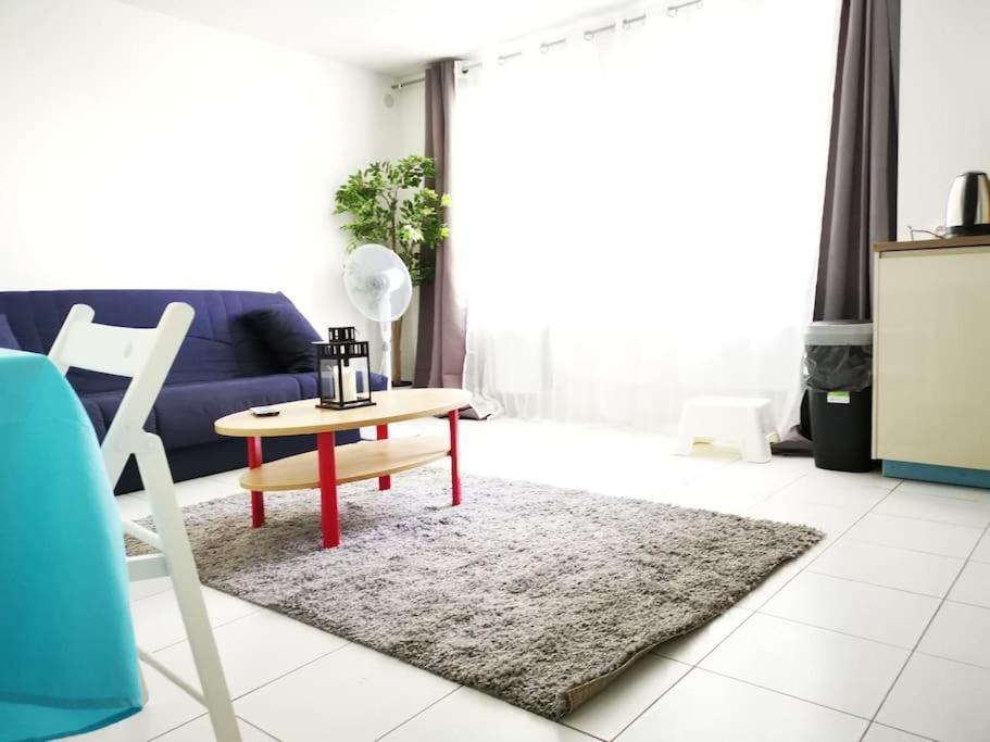 Studio De Charme A 30 Min De Paris, 5 Min D'Evry Leilighet Ris-Orangis Eksteriør bilde